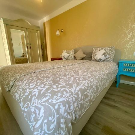Apartments Villa Harmonie - Adults Only +14 Crikvenica Exteriör bild
